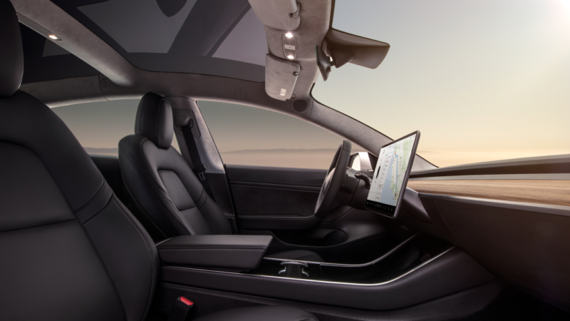 An In Depth Look At The Tesla Model 3 Interior