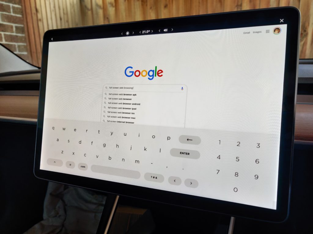 Tesla Web Browser Full Screen