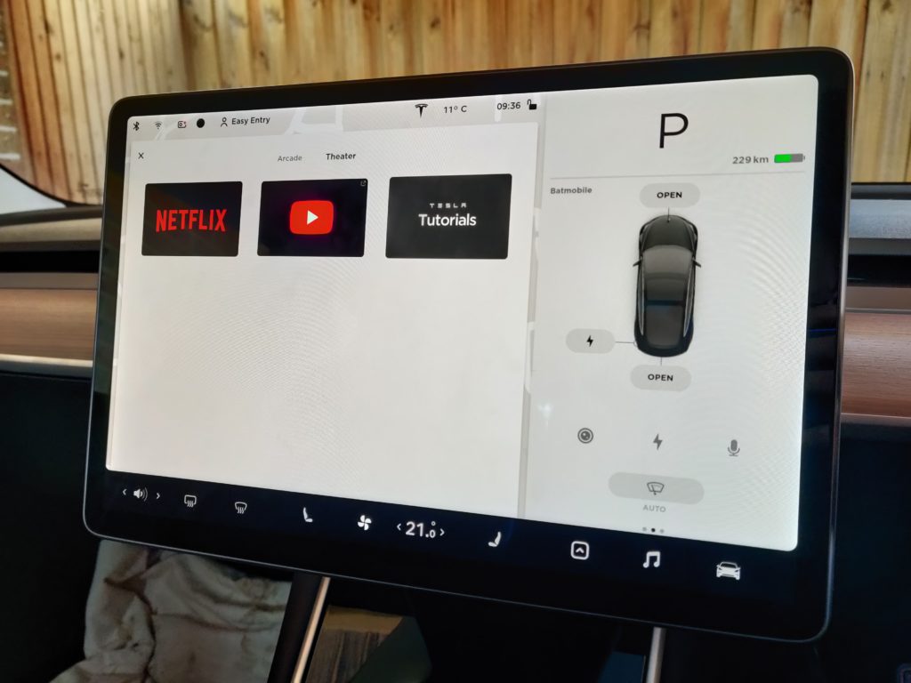 Tesla Model 3 Theater Mode