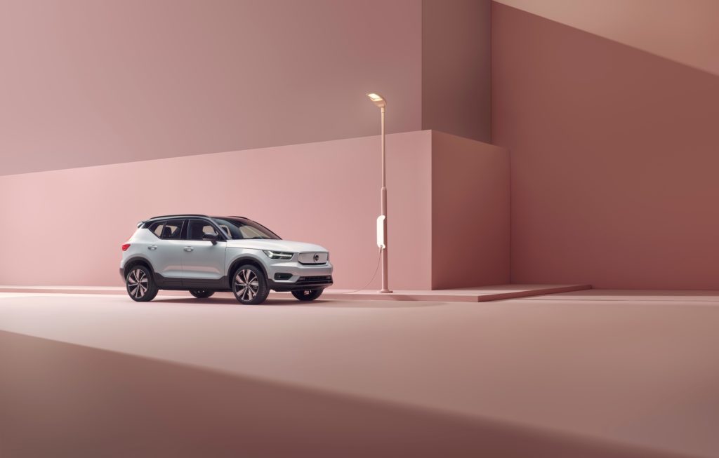 Volvo XC40 Recharge Charging