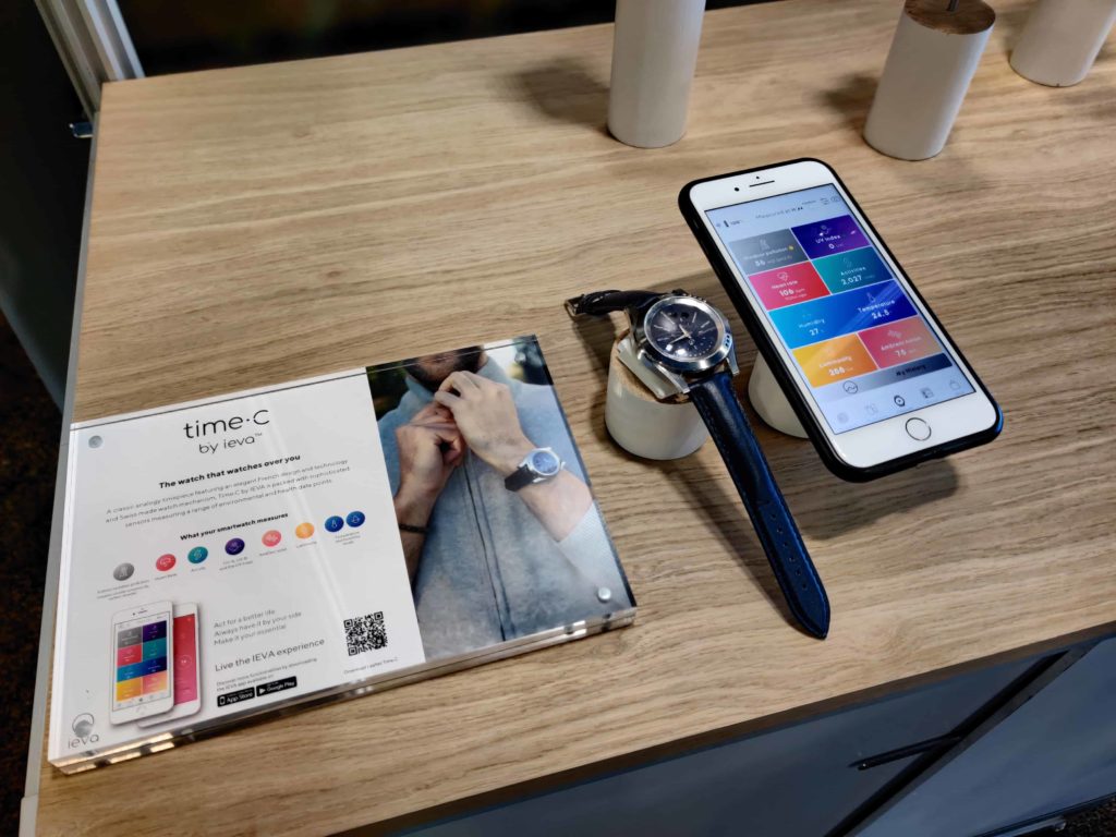 CES 2020: All The Latest Computer Tech! 10 CES 2020 Ieva Time C