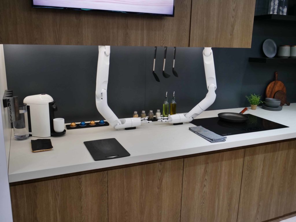 CES 2020 Samsung Bot Chef