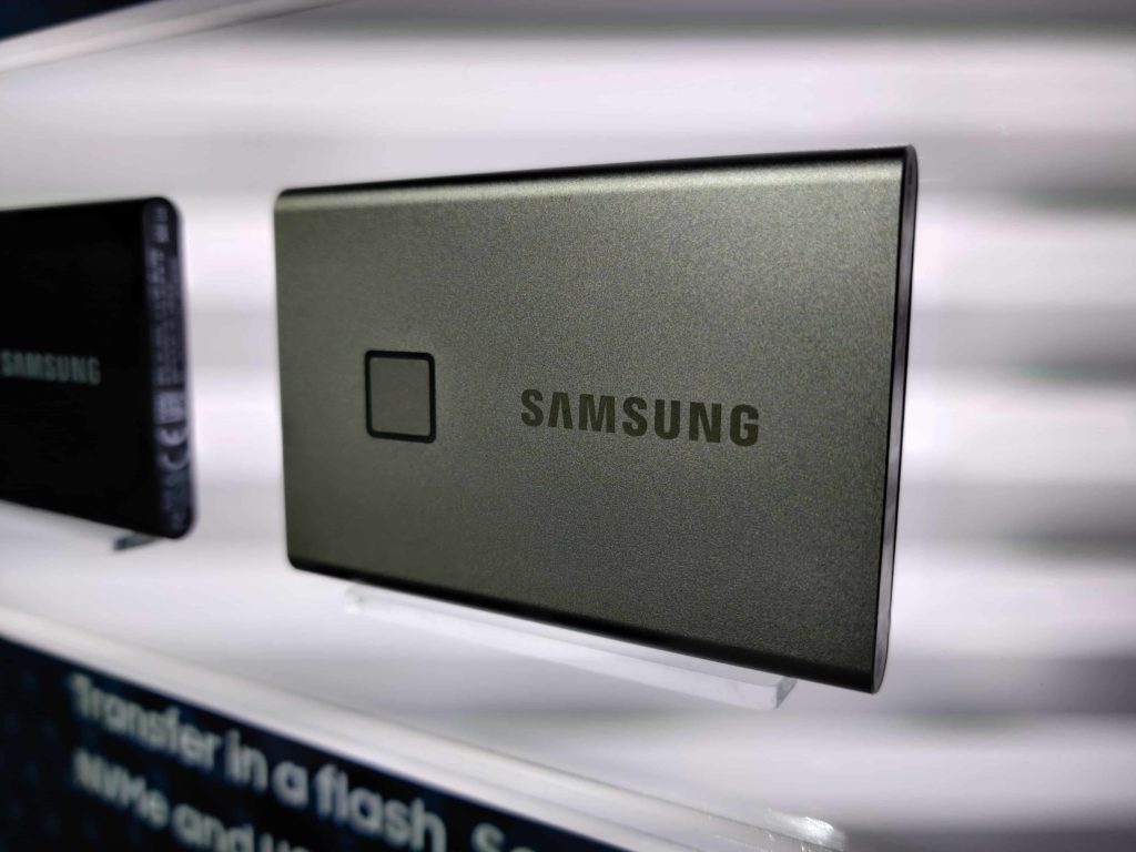 CES 2020 Samsung T7 Touch